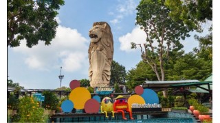 Tượng Sư Tử Biển và đường đi bộ Merlion Walk